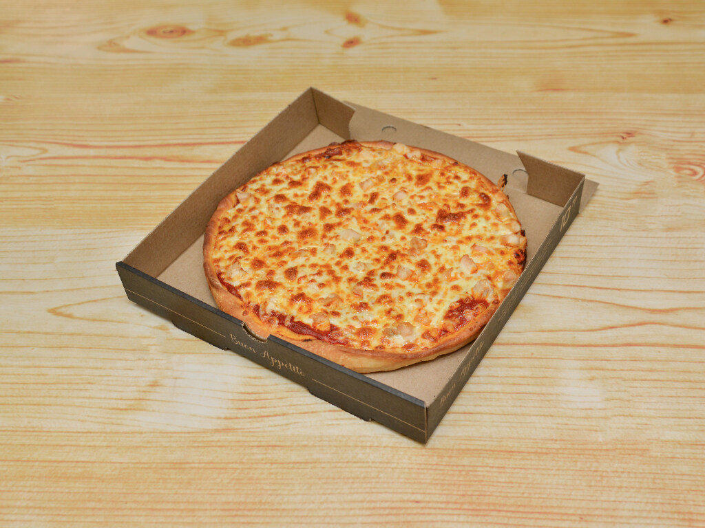 fresh pizzas served in a box at chick pizz Denton Burn